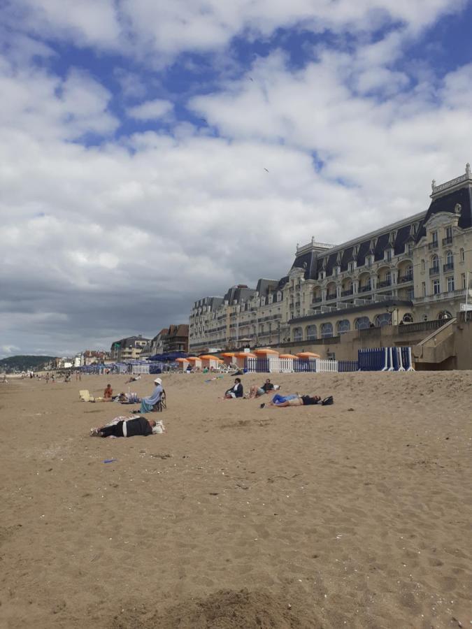 L'Annexe Leilighet Cabourg Eksteriør bilde